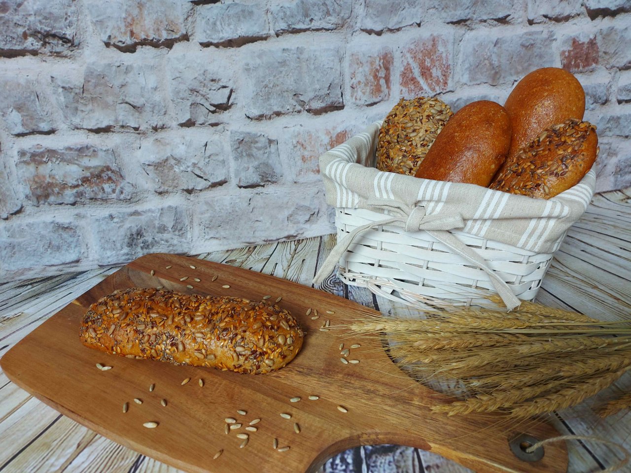 Хлеб на муке из твёрдых сортов пшеницы (семола) с добавлением цельнозерновой муки