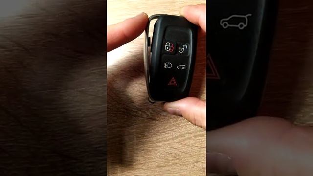 Как заменить батарейку в ключе автомобиля LAND ROVER