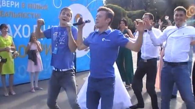 Г.Пермь. "Ростелеком" Поздравляет Молодожёнов!!!