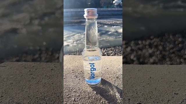 Природная вода Vorgol в премиум стекле.
330 мл газ