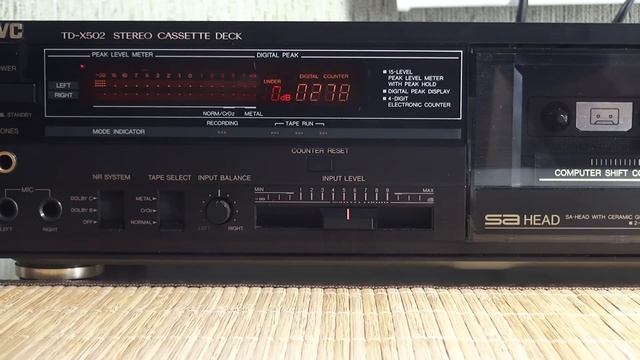 Кассетная дека JVC TD-X502. audiocassette jvc