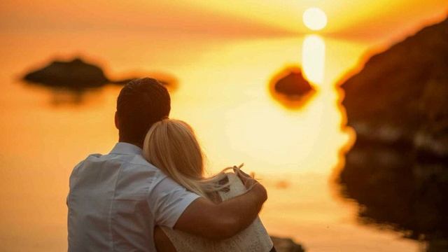 Стихотворение "Осчастливь меня однажды". читает Анжела Милостивая