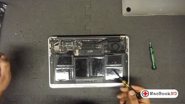 11" MacBook Air Battery Replacement a1465 a1370 DIY Tuitorial How to Change Remove Install