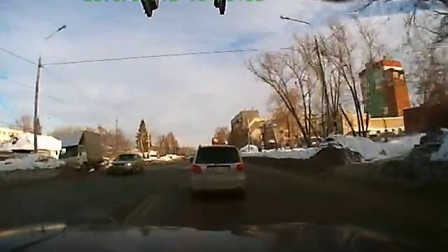 Подрезал