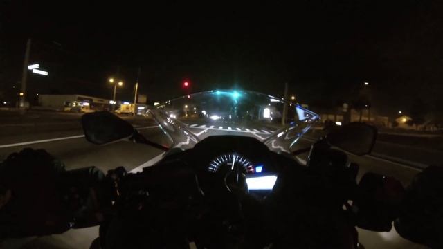 Kawasaki Ninja 300 Night Ride (GoPro Hero3 Night Test)