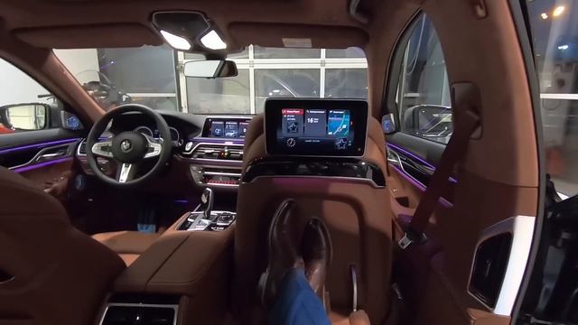 ?? Презентация BMW M760Li xDrive G12 M-special Frozen Brown