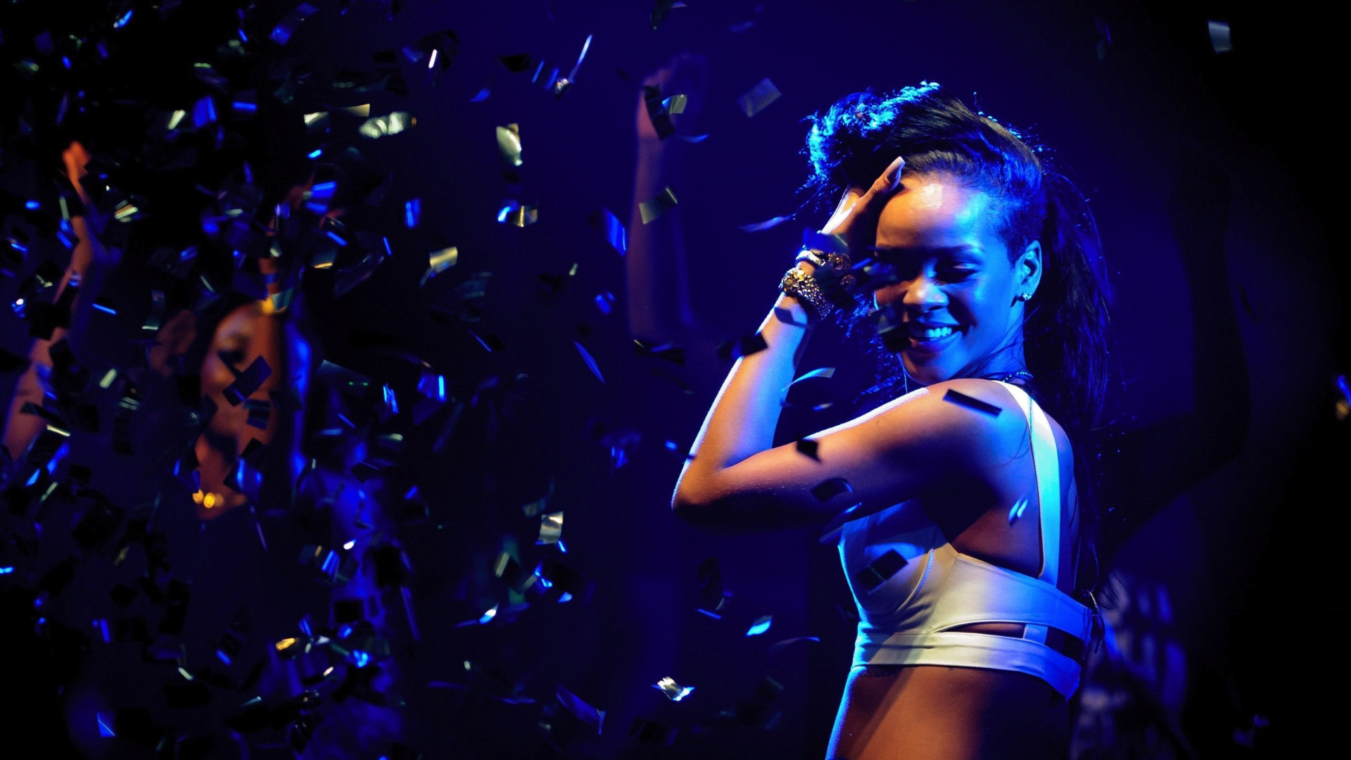 Девушки танцуют под музыку Rihanna - Umbrella (REMIX) 1080 HD #Shuffle #Dance