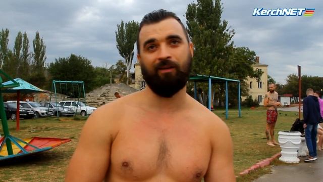 В Керчи открыли сезон моржевания