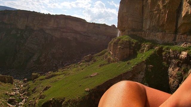 Прыжок с тарзанки с водопада. Банджи-джампинг или rope-jumping. В поисках приключений