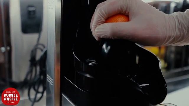 Процесс приготовления BUBBLE WAFFLE