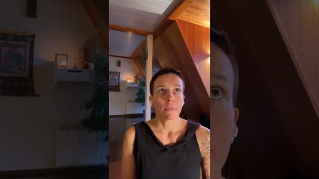 #YogiTea. Как работают с эмоциями в психологии и в буддизме.