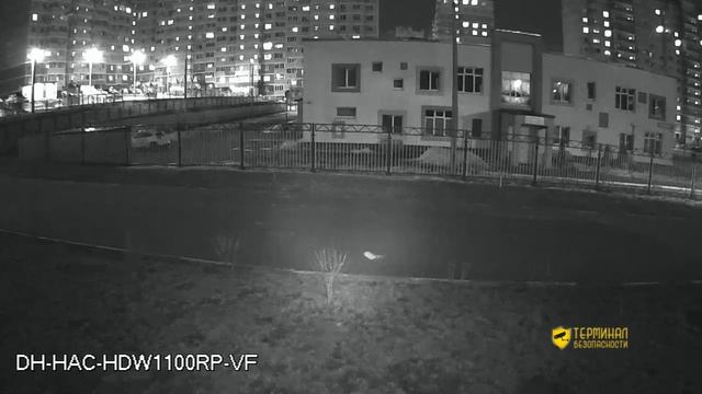 DH-HAC-HDW1100RP-VF 2.7-12мм - ночь