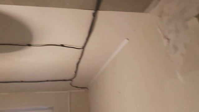 Электромонтаж в двух комнатной квартере .