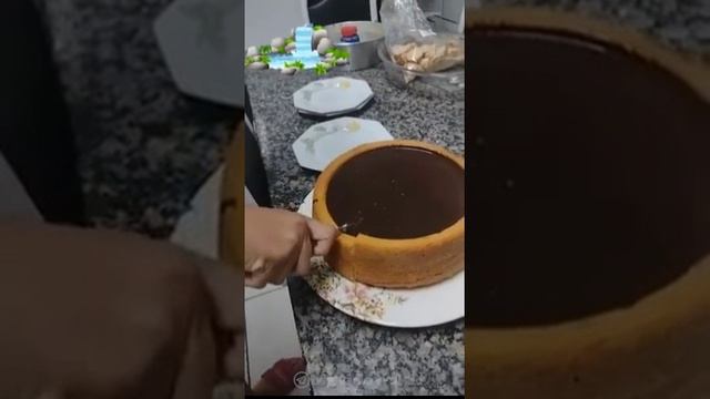 Торт со сливками