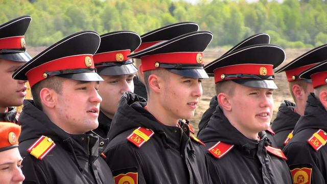 Сотрудники ЗАО Калининское поздравили Ветеранов с Днём Победы