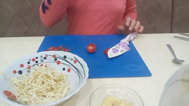 Готовим вкусный суп c əriştə и küftə( лапша и тефтели).
