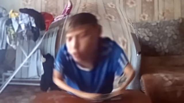 Самая страшная болезнь у этого школьника это... Рак мозга!!!!!!