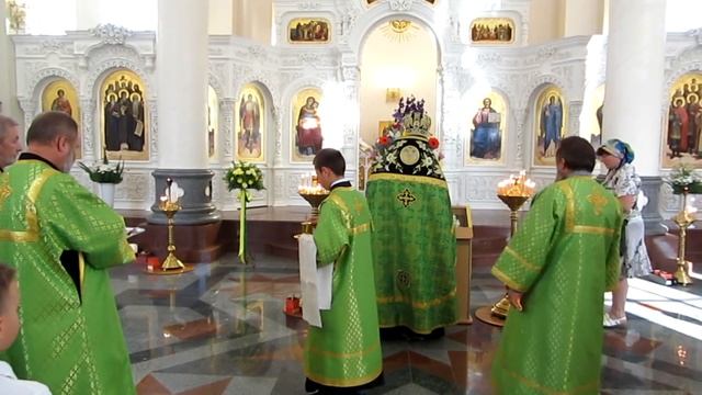 Всенощное бдение. На кануне праздника Пресвятой Троицы
