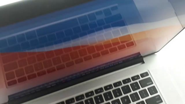 #99 MACBOOK A1398