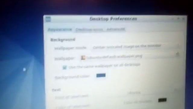 Asus EeePC Seashell R051BX With Lubuntu