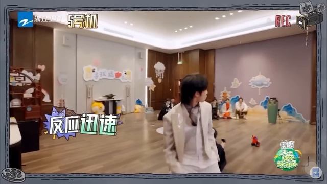 the8 performed “side by side” for his task on youth periplous [ep4] / so funny