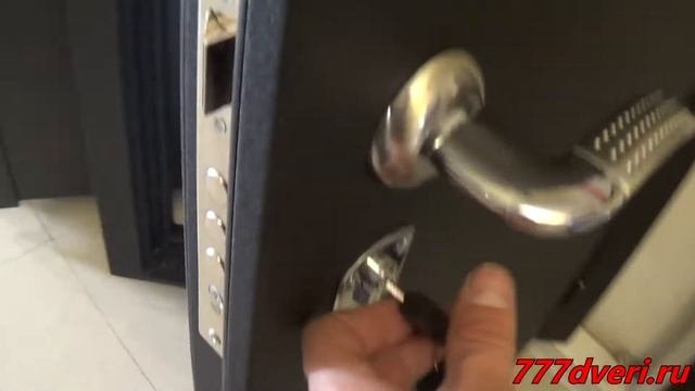 777dveri.ru Омск Медея 300 Черный шелк Софт Айс входная дверь