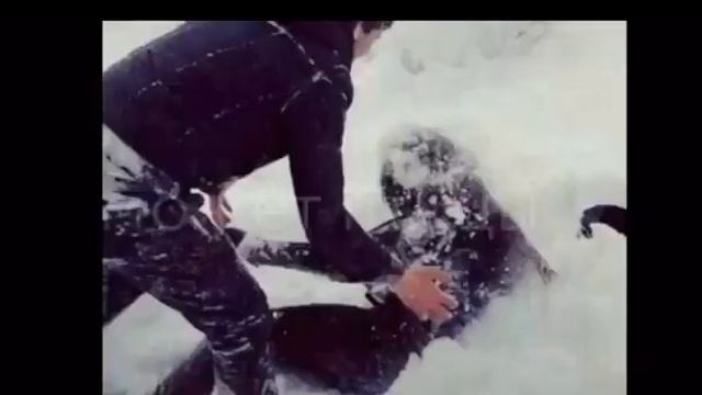 Может быть белый снег чёрным станет ???