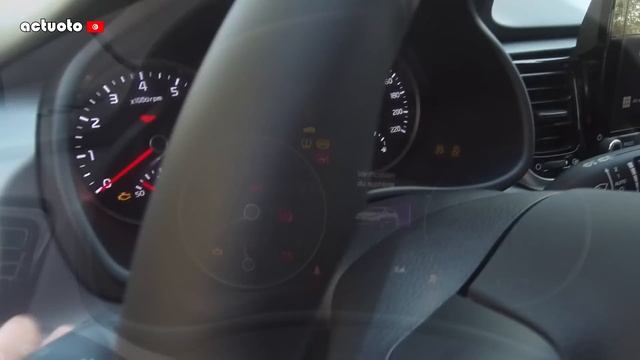 Actuoto: KIA Rio Restylée, Mise à jour de fond? Intérieur (2/3) كيا ريو 2020