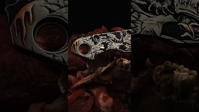 Hand Engraving Srtider Pirahna