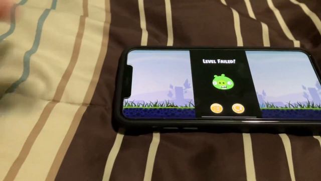 Vlog: Playing classic Angry Birds mobile game on IOS in 2023