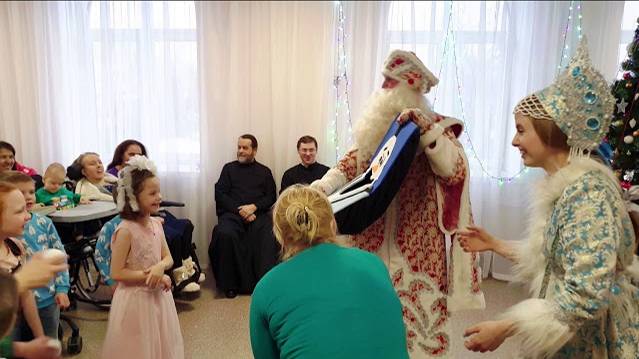 Новогодняя Ёлка в Детском Хосписе п.Токсово Выборгской епархии