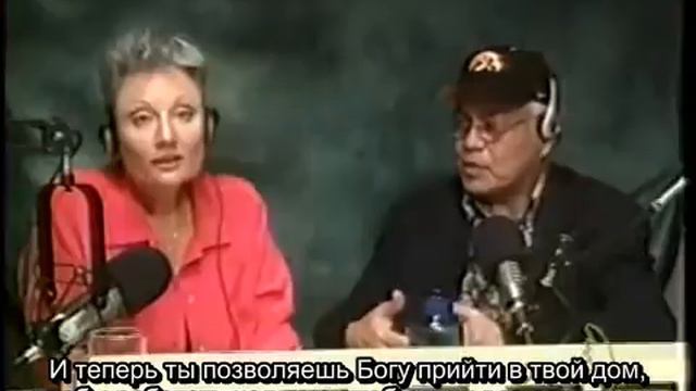 Мабель Катц и доктор Ихалеакала Хью Лен на радиошоу Despertar -1 часть