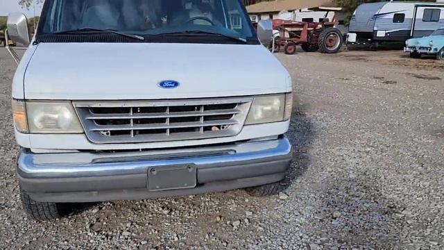 1996 Ford Club Wagon Super 350