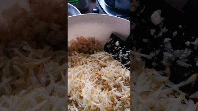 Мешанка на 18 курей, на целый день, это много или мало?