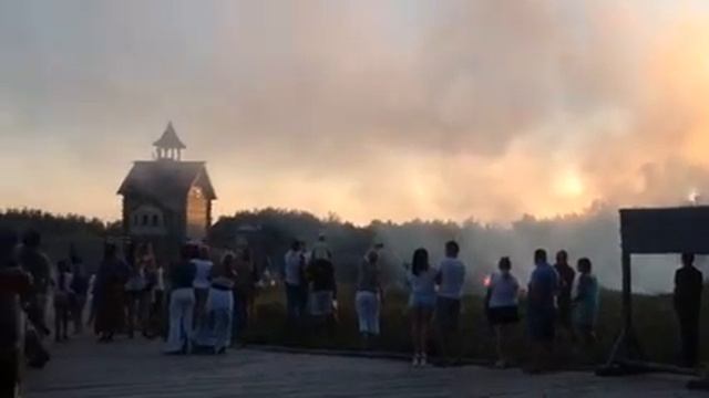 Маленькое Fireshow в парке Киевской Руси