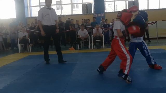 Дурнов Кирилл первый бой за выход в финал Fight club JEB НОВОСИБИРСК