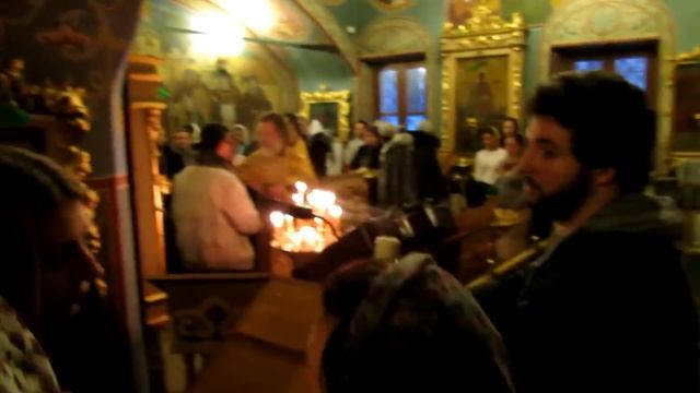 Завершение молебна - приготовление к чаепитию.