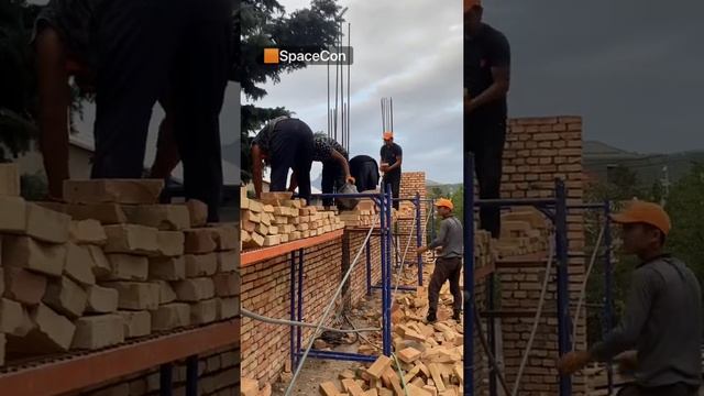 Кладка кирпича