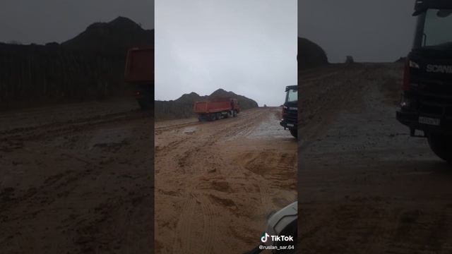 самосвал не может взять подъем в гору