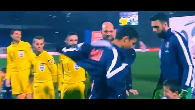 Красавец Тьяго Силва