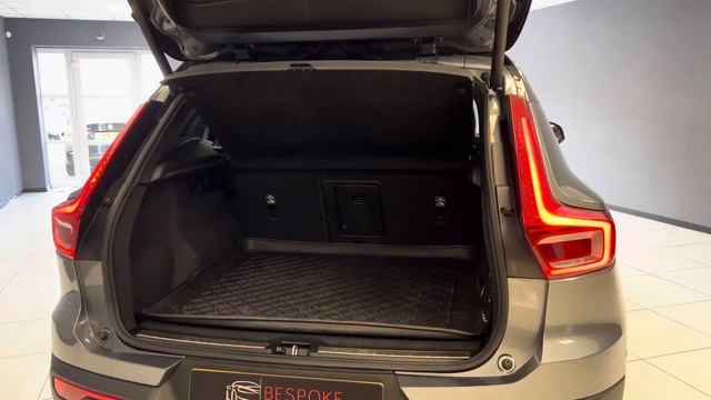2018 (68 Reg) Volvo XC40 2.0 D4 R-Design Pro AWD