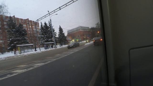Зачем лезть в короткий МАЗ если есть длинный? Автобус СПб 12-: МАЗ-216.066 2136 по 123 15.12.22