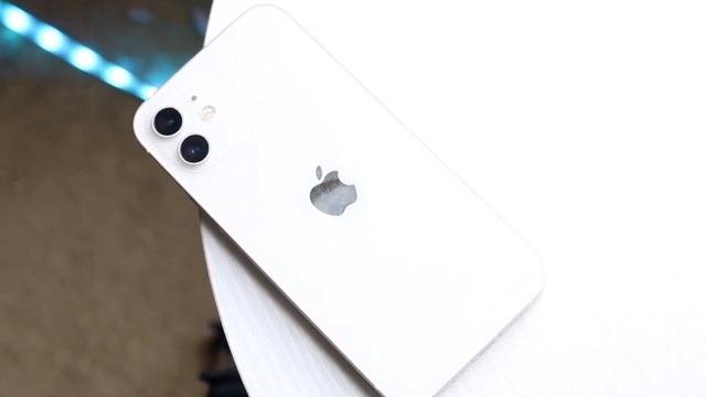 iPhone 12 In Mid 2023! (Review)