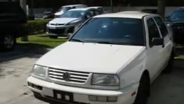 1998 VOLKSWAGEN JETTA Coconut Creek FL