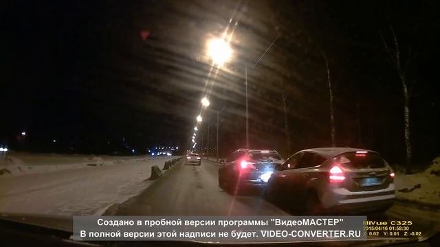 Подставы в виде ограждений  на Красносельском шоссе.
