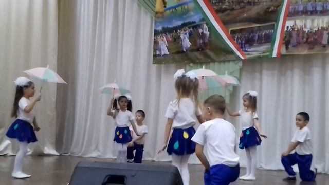 Танец "По воде шагаю я" Созвездие - Йолдызлык,