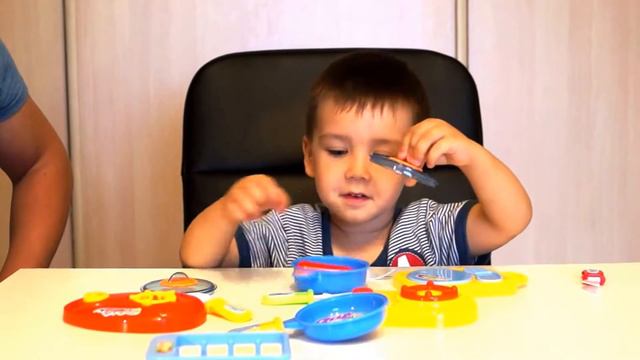 Юный повар Посуда Игра в повара Play House