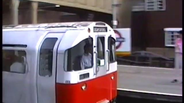 Piccadilly Line 1991: Earls Court  Acton Town