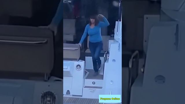 Засмеялся проиграл