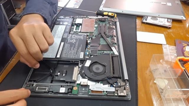 Cara Bongkar Notebook Lenovo ThinkBook 14 IIL 20SL